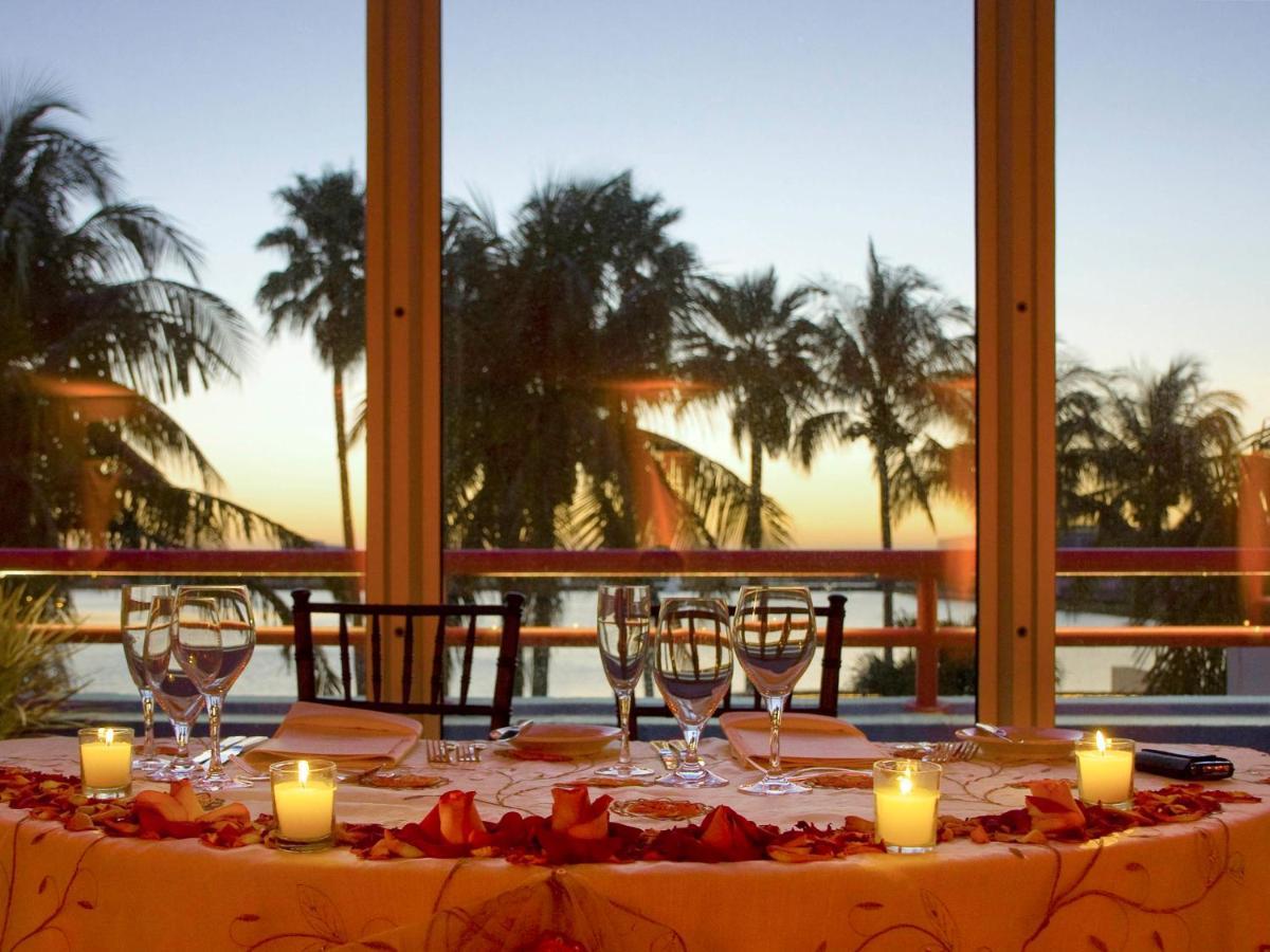 Hotel Pullman Miami Airport Exterior foto